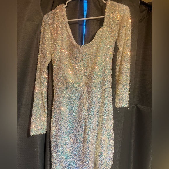 mini dress from windsor perfect for winter dance. - Picture 3 of 3